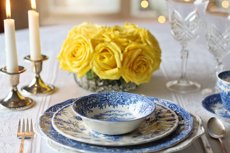 Vintage Elegance Settings
